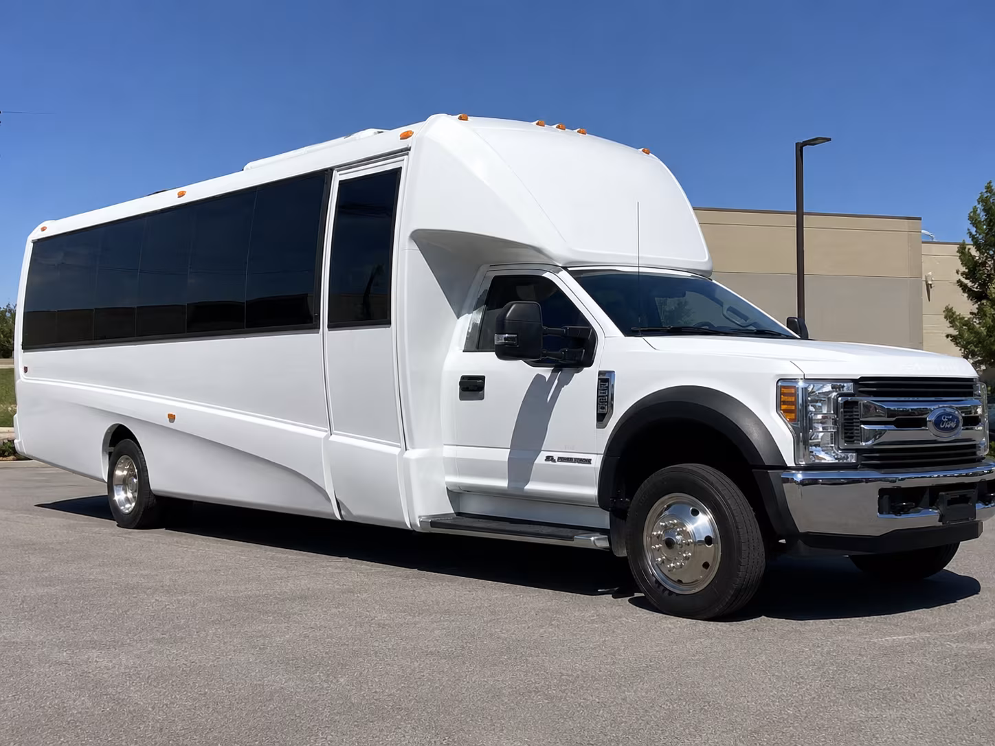 charter bus rentals for waterbury performing arts and theater field trips