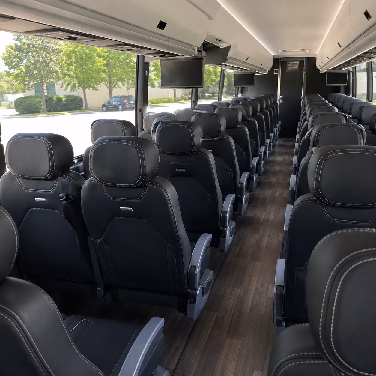 charter buses for waterbury corporate events and company offsites