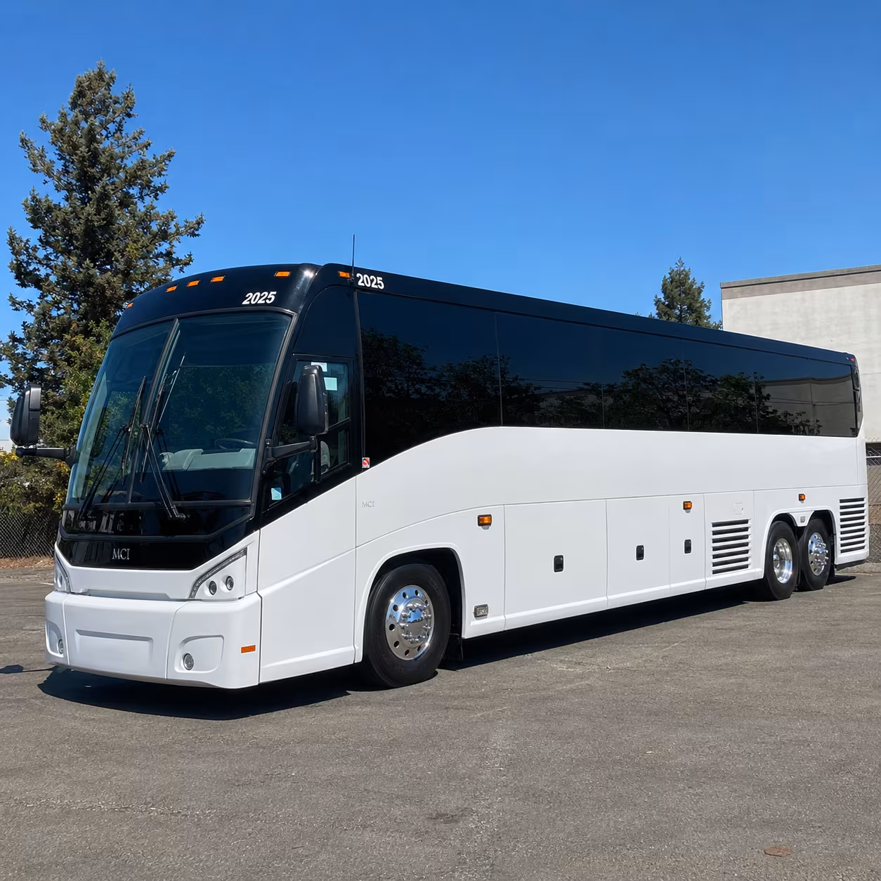 employee shuttle buses for waterbury s healthcare and hospital campuses