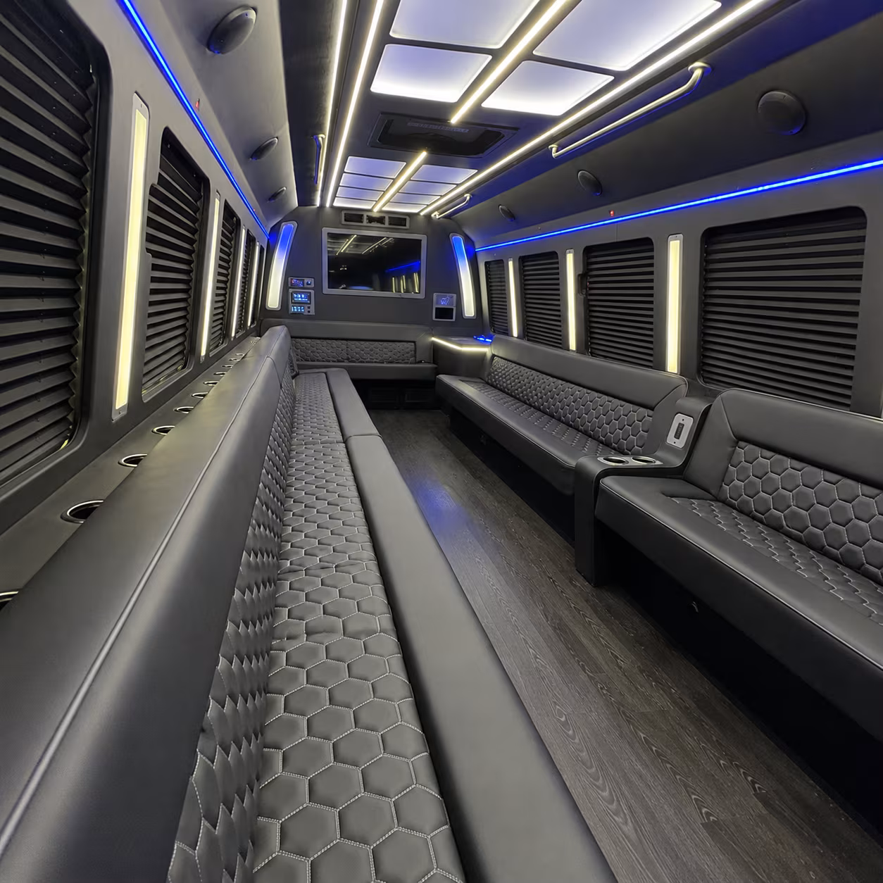 foxwoods mohegan sun waterbury party bus rental