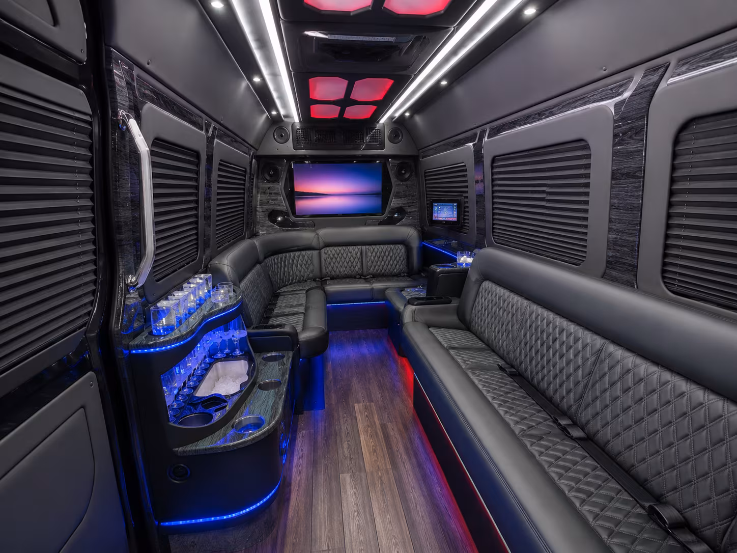 government conference and training shuttle buses in the waterbury area