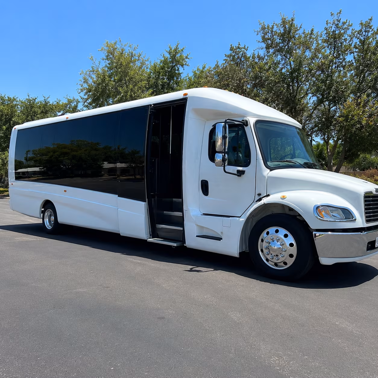 school field trip buses and educational transportation in waterbury