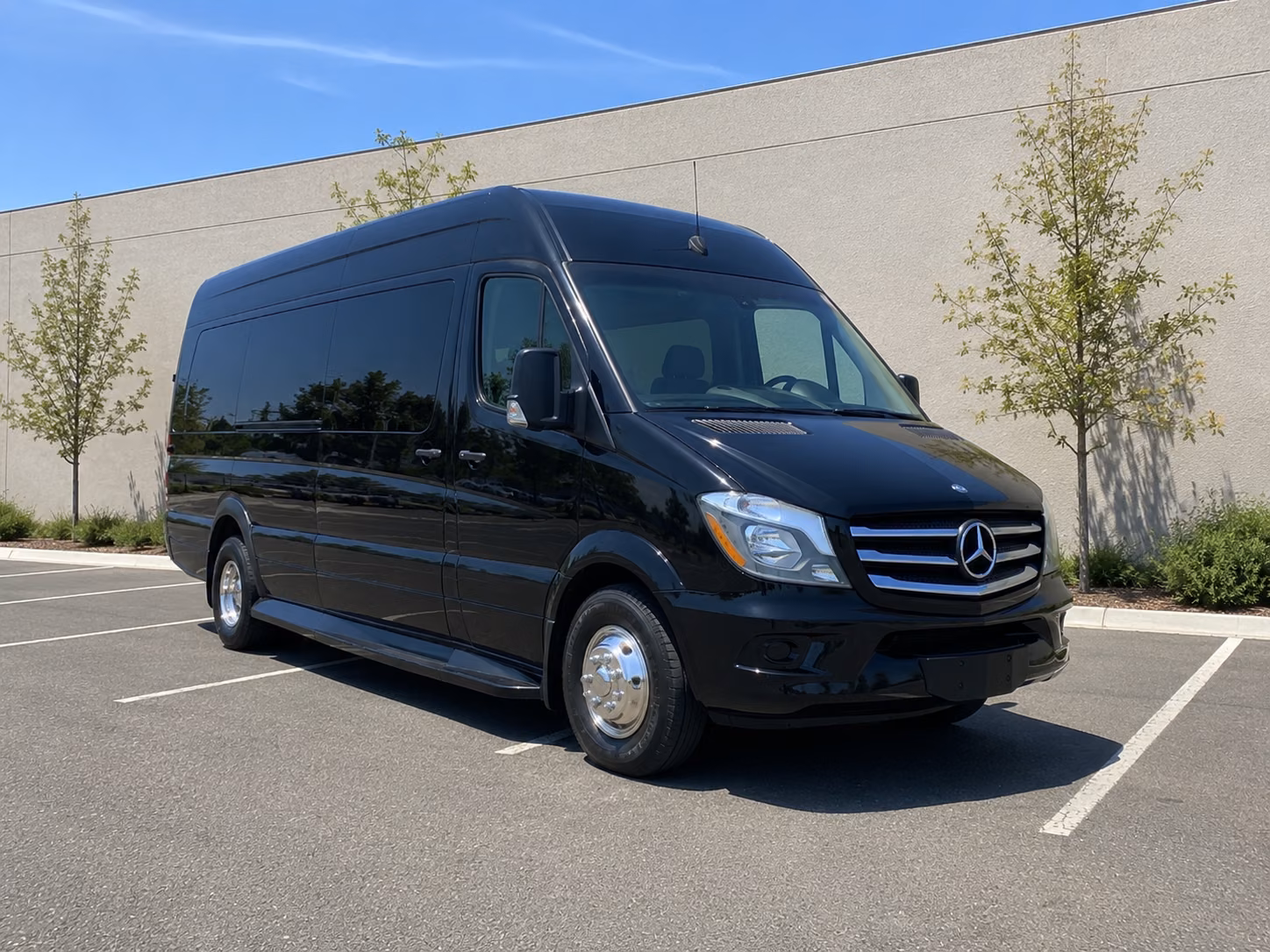 sprinter vans and limos for intimate prom groups in waterbury